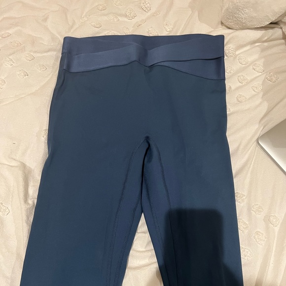 Le Ore x Bandier Corso crossover leggings and Andrea Bra - Picture 6 of 8